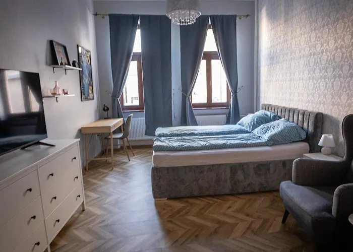 Varady's With Private Parking Апартаменты